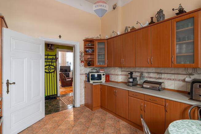 Centrum miasta ale zacisznie, kameralna kamienica