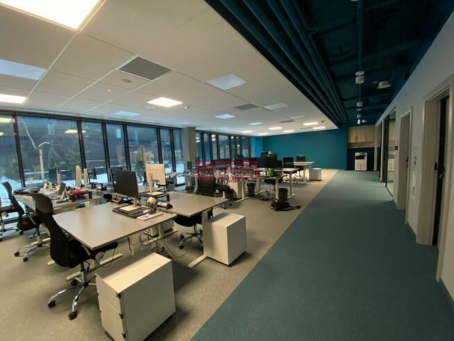 Do podnajęcia lokal biurowy o pow. 290 m2