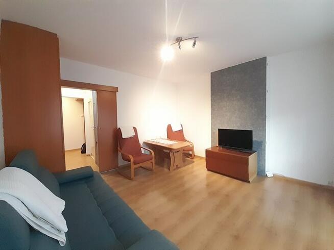 Do wynajęcia funkcjonalne 2 pokoje, Złota 41