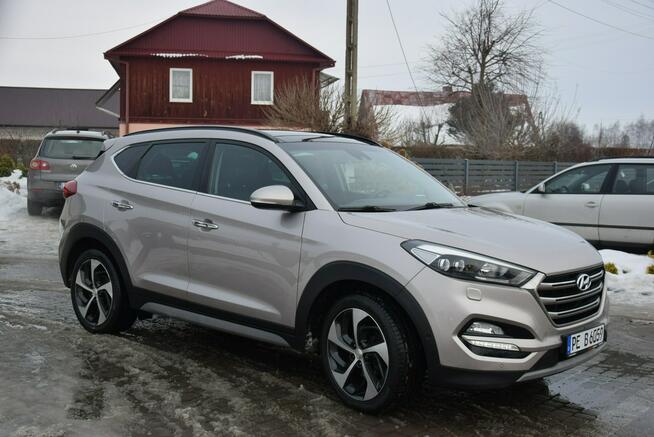 Hyundai Tucson 1.7CRDI Automat/ Navi/ Kamera/ Grzane Fotele I kierownica/ Sprowadzony