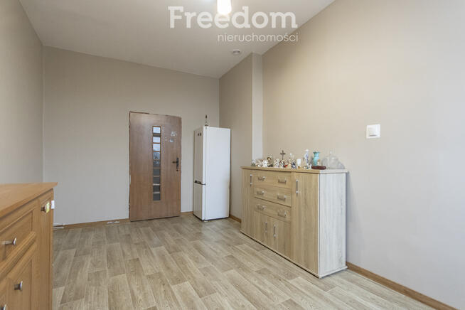 Trzy pokoje w centrum, lecz w spokojnym miejscu.