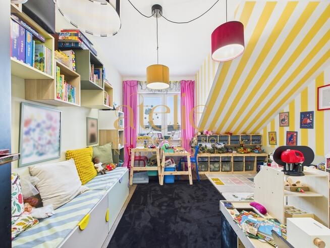 Przestronne 4 pokojowe mieszkanie!