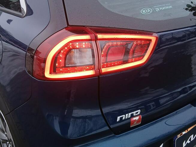 Kia Niro HEV 1.6 GDi 141 KM 6DCT WersjaL + PakietZimowy SalonPL SerwisASO