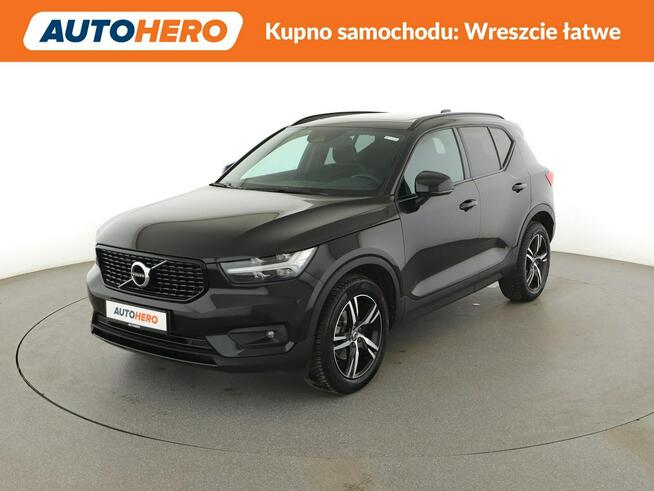 Volvo XC 40 R-Design, Automat, Panorama, Kamera, Navi, Podg.fotele