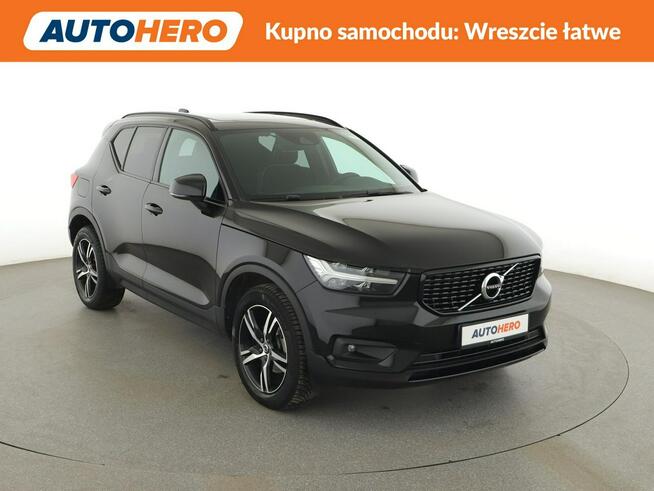 Volvo XC 40 R-Design, Automat, Panorama, Kamera, Navi, Podg.fotele