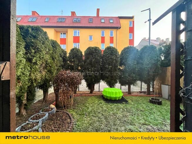 Mieszkanie z balkonem, ogródkiem i parkingiem