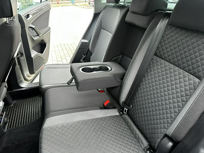 Volkswagen Tiguan Wirtualny kokpit LED Asystent Grzane fotele Climatronic x3 GWARANCJA!