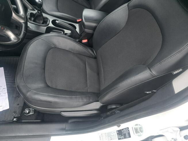 Hyundai ix35 1.6 GDI 135PS Alusy 17 Led Navi Kamera Cofania Gwarancja