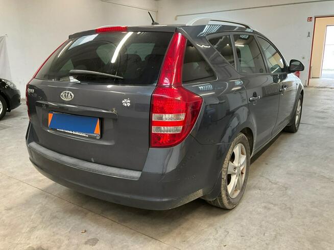 Kia Cee'd Klimatronik, 8 airbag, alufelgi, auto zadbane, isofix, drugie koła