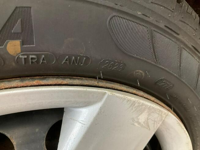 Toyota Aygo 5 drzwi, niski przebieg, klimatyzacja, isofix, nowe opony zimowe