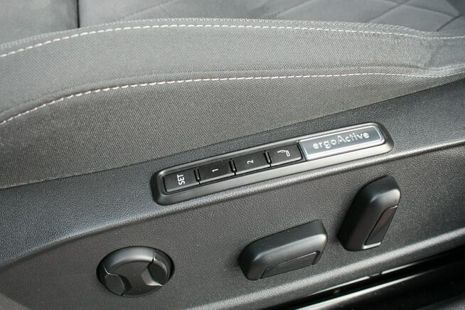 Volkswagen Golf STYLE 1.5 TSI 130KM Salon Polska Serwis ASO Zamiana Finansowanie FV23%