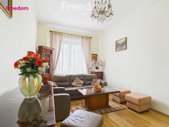 3-pokojowe mieszkanie w kamienicy | Wysokie sufity