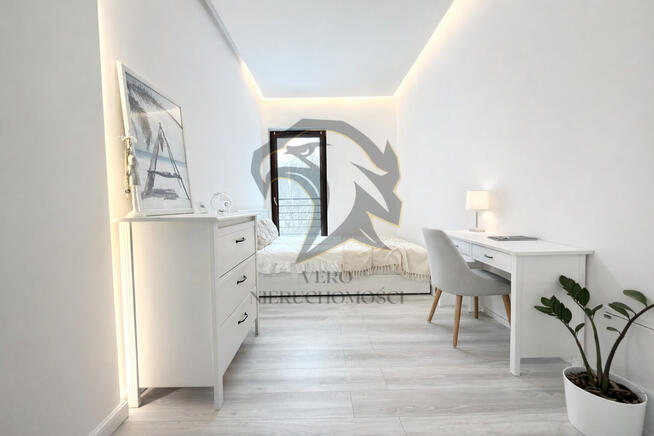 Jej Wysokość Matka i Mała Księżniczka.