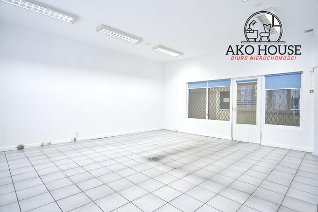 Centrum miasta | Lokal 33,9 m² z dużymi oknami