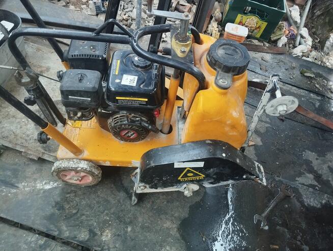 Piła do cięcia asfaltu betonu