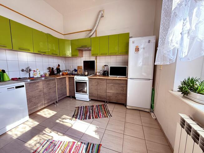 PRZESTRONNE MIESZKANIE W KAMIENICY W CENTRUM!