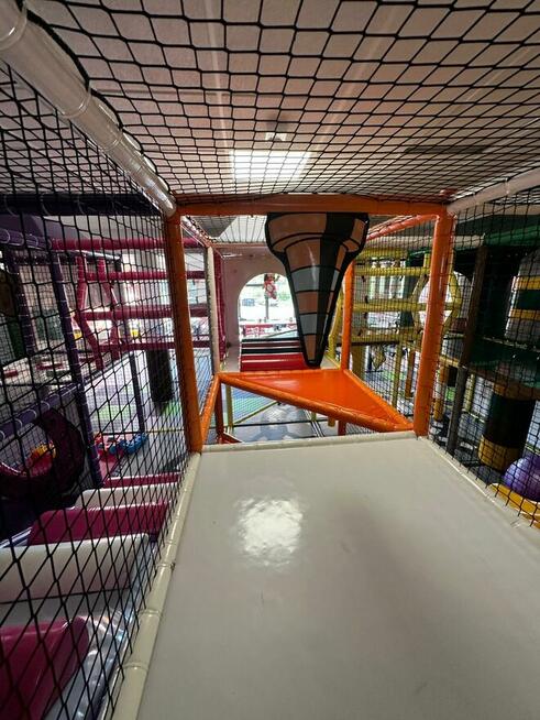 Sprzedaż konstrukcji zabawowej