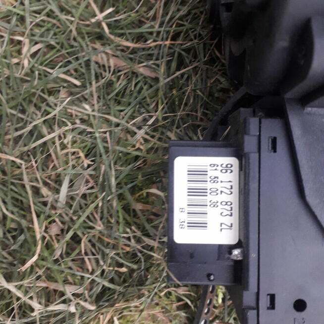 Kompletny przełącznik zespolony Citroen Xsara Picasso.