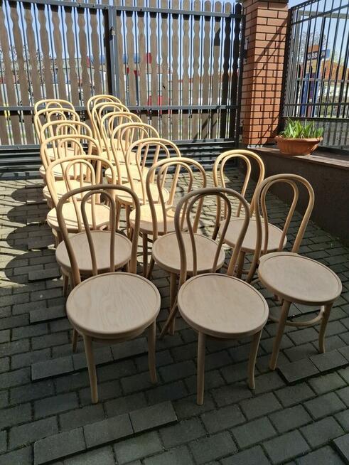 Krzesła drewniane gięte