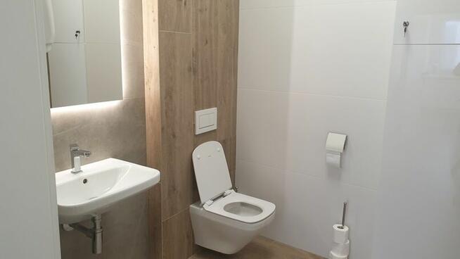 Nowoczesny lokal użytkowy parter, parking