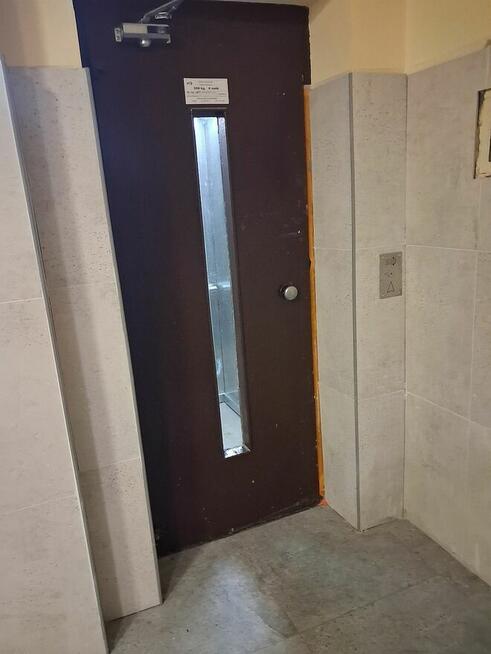 Mieszkanie w Centrum Łodzi ul. Zachodnia I piętro winda blok