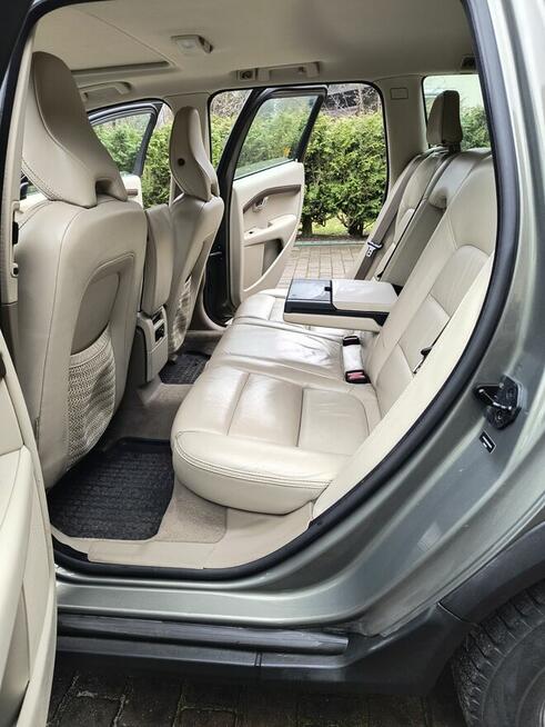 Sprzedam bezpieczny, rodzinny samochód VOLVO XC 70