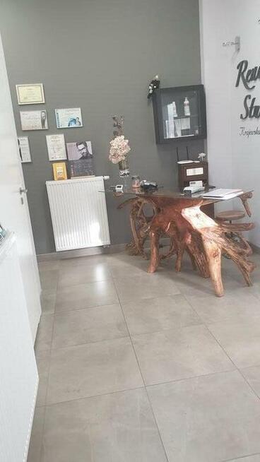 Nowoczesny lokal użytkowy parter, parking