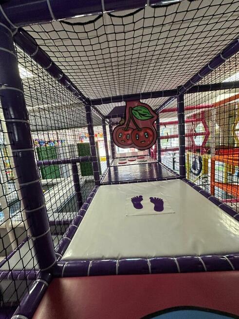 Sprzedaż konstrukcji zabawowej