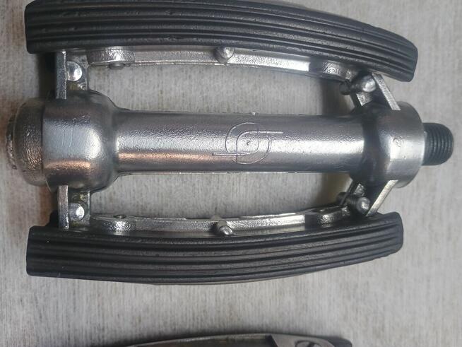 Pedały radzieckie odnowione