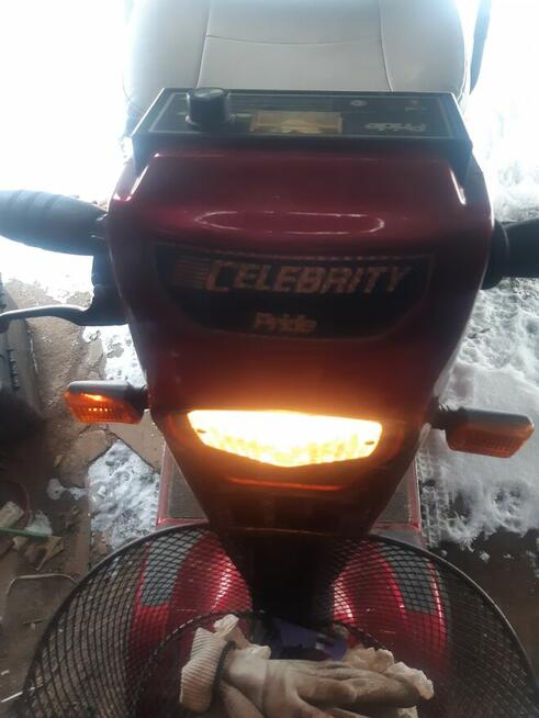 Skuter elektryczny i wózek elektryczny, oraz ręczny inwalidzk