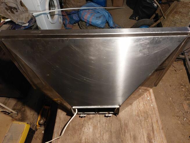 Okap przyścienny - z silnikiem, regulatorem, filtrem kuchni