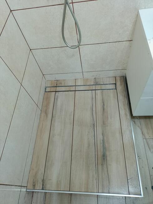 Kafelkarz , glazurnik , wykończenia wnętrz