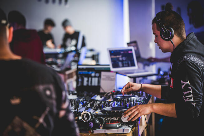 Zostań DJ‑em z WSDJ Studio, Warsztaty DJ, Kurs DJ