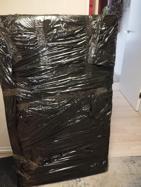 Sprzedam stół rozkładany biały i 4 krzesła