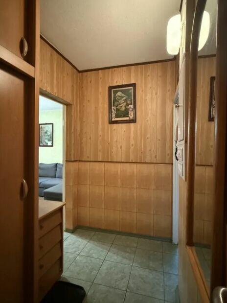 Ustawna kawalerka o powierzchni 33m2, z oddzielną kuchnią