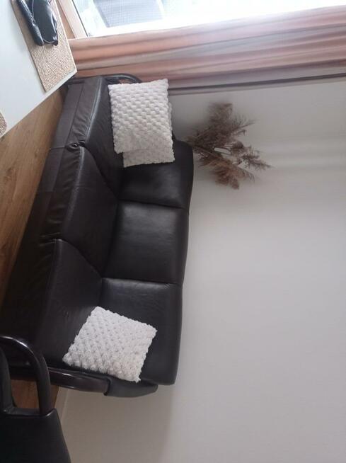 Sprzedam skórzana kanapę z fotelem