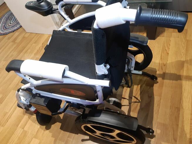 Skuter elektryczny i wózek elektryczny, oraz ręczny inwalidzk