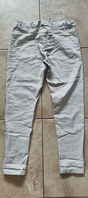 Spodnie damskie produkt włoski