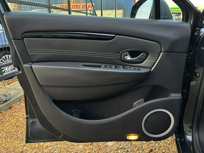 Grand Scenic 1.4 TCe 131KM 7 foteli NAVI skóra HAK serwis 2012