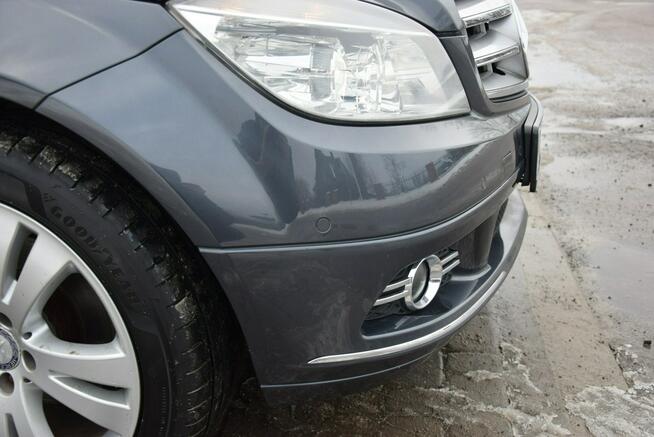 Mercedes C 180 1.8B Automat/ 2KPL KÓŁ/ PDC/ Hak/ Oryginał Lakier/ Sprowadzony