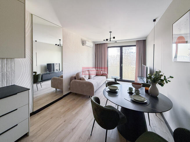 Pod klucz, Do wejścia, 3-pokoje