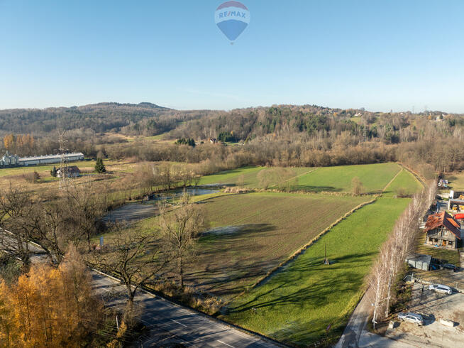 KRZYWACZKA - działka pod usługi przy BDI i S51