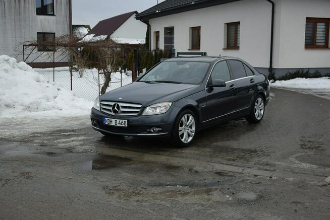 Mercedes C 180 1.8B Automat/ 2KPL KÓŁ/ PDC/ Hak/ Oryginał Lakier/ Sprowadzony