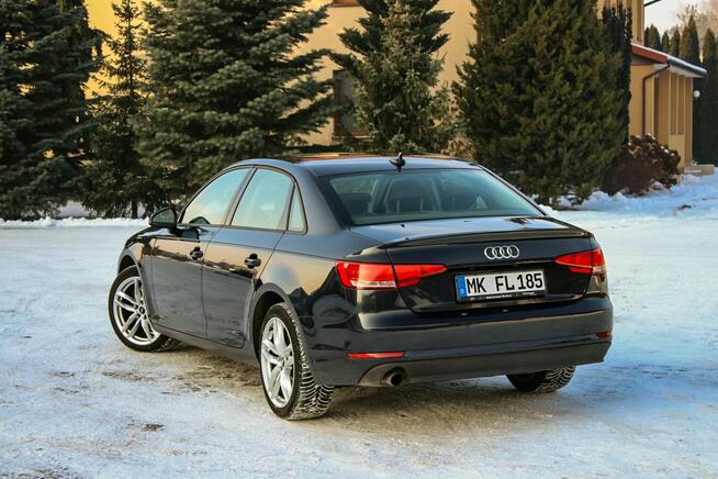 Audi A4 150KM Virtual Cockpit Bi-Ksenon Manetki Ledy Podgrzewane Fotele Pdc