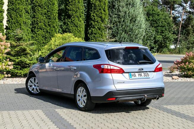 Ford Focus Nawigacja Tempomat Podgrzewane Fotele Podgrzewana Przednia Szyba 140KM