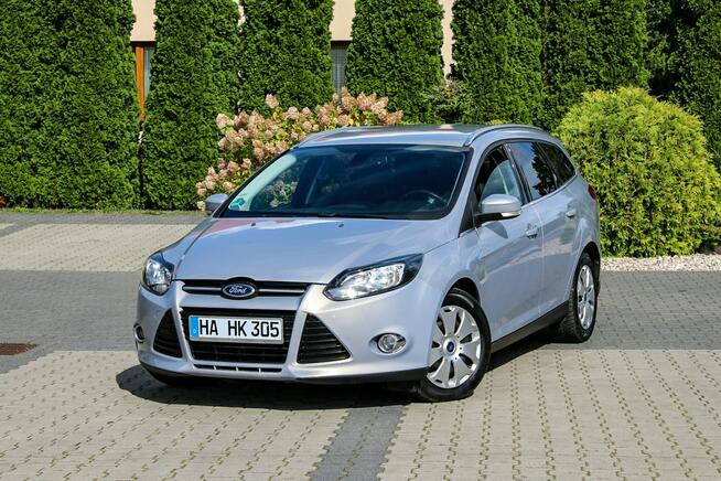 Ford Focus Nawigacja Tempomat Podgrzewane Fotele Podgrzewana Przednia Szyba 140KM