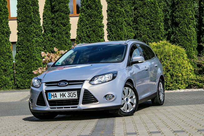 Ford Focus Nawigacja Tempomat Podgrzewane Fotele Podgrzewana Przednia Szyba 140KM