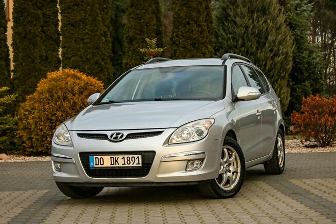 Hyundai i30 143KM GAZ Klimatronik Skóry Podgrzewane Fotele Parktronik Nawigacja