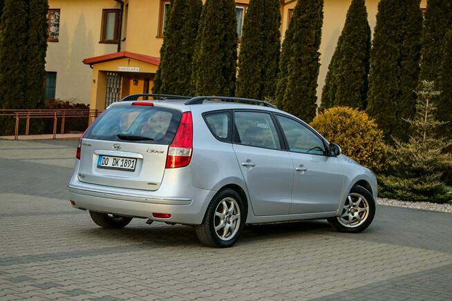 Hyundai i30 143KM GAZ Klimatronik Skóry Podgrzewane Fotele Parktronik Nawigacja