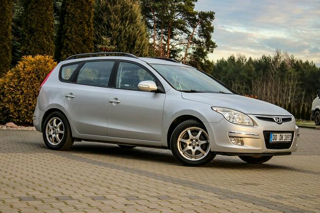 Hyundai i30 143KM GAZ Klimatronik Skóry Podgrzewane Fotele Parktronik Nawigacja